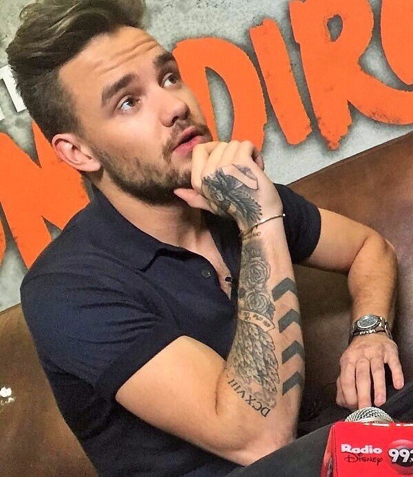 xtayIors's tweet photo. Rt to bless someone's tl, because we all need liam in our tl

#VideoMTV2015 One Direction https://t.co/mCeqLHavmv