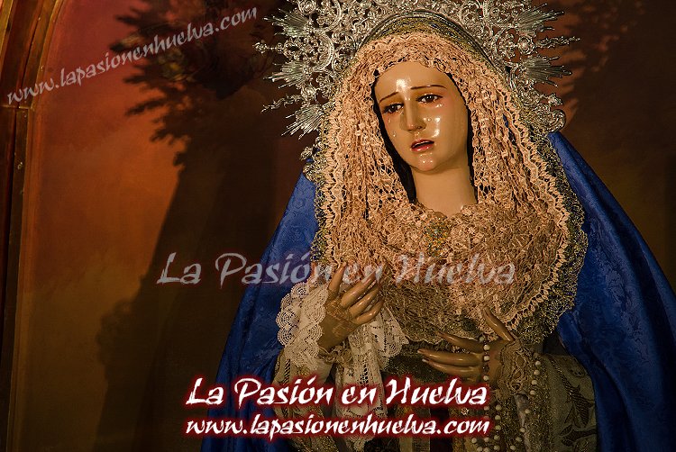 PasionEnHuelva's tweet photo. María Santísima en la Resignación de sus Dolores, María Inmaculada 2015: https://t.co/Qd8aGLpYW2 https://t.co/CSN0oBxtvI