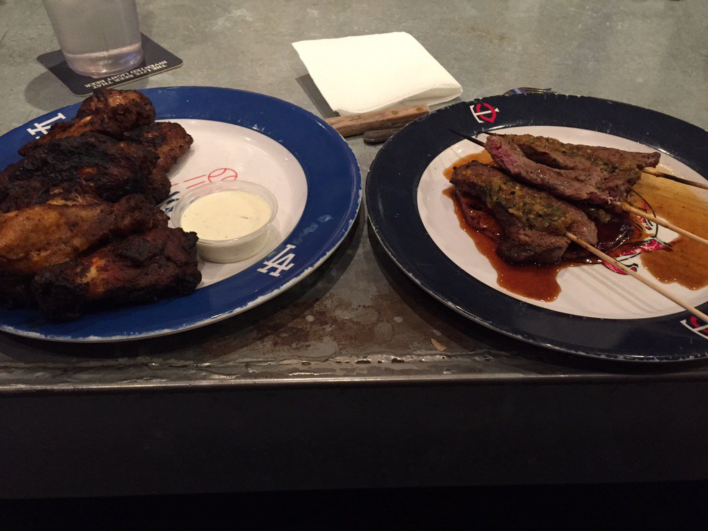 JossHeredia's tweet photo. Hi @CaseyNeistat you have a amazing bbq place call baby blues. At west hollywood!!! You should go there!! https://t.co/yvY8kjewZj