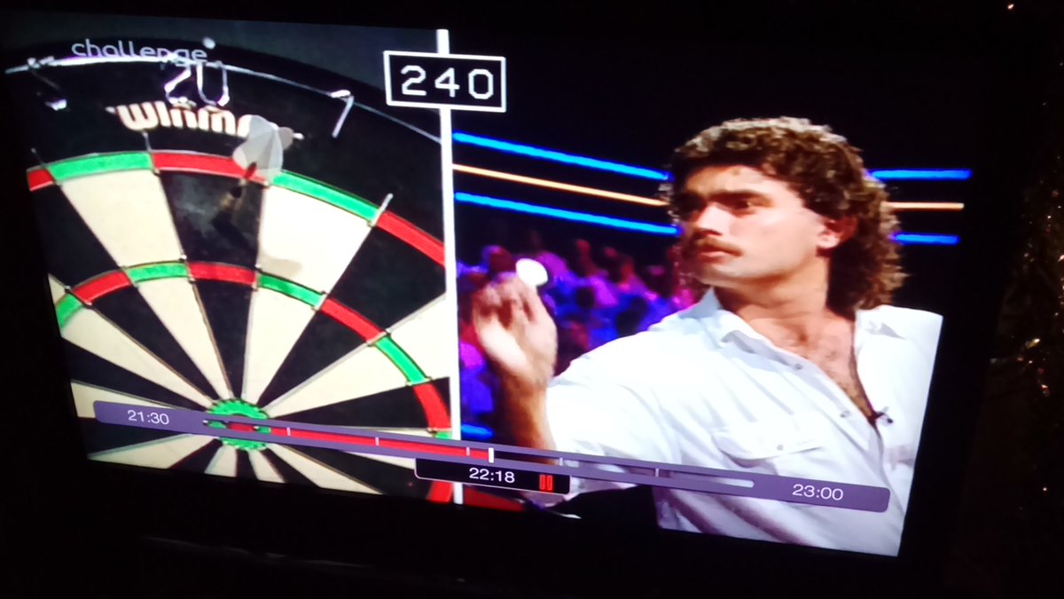 BainfishTom's tweet photo. @Stevebeaton180 looking great on bullseye! @bodiescapri think you would agree? https://t.co/7k0jqePfYE