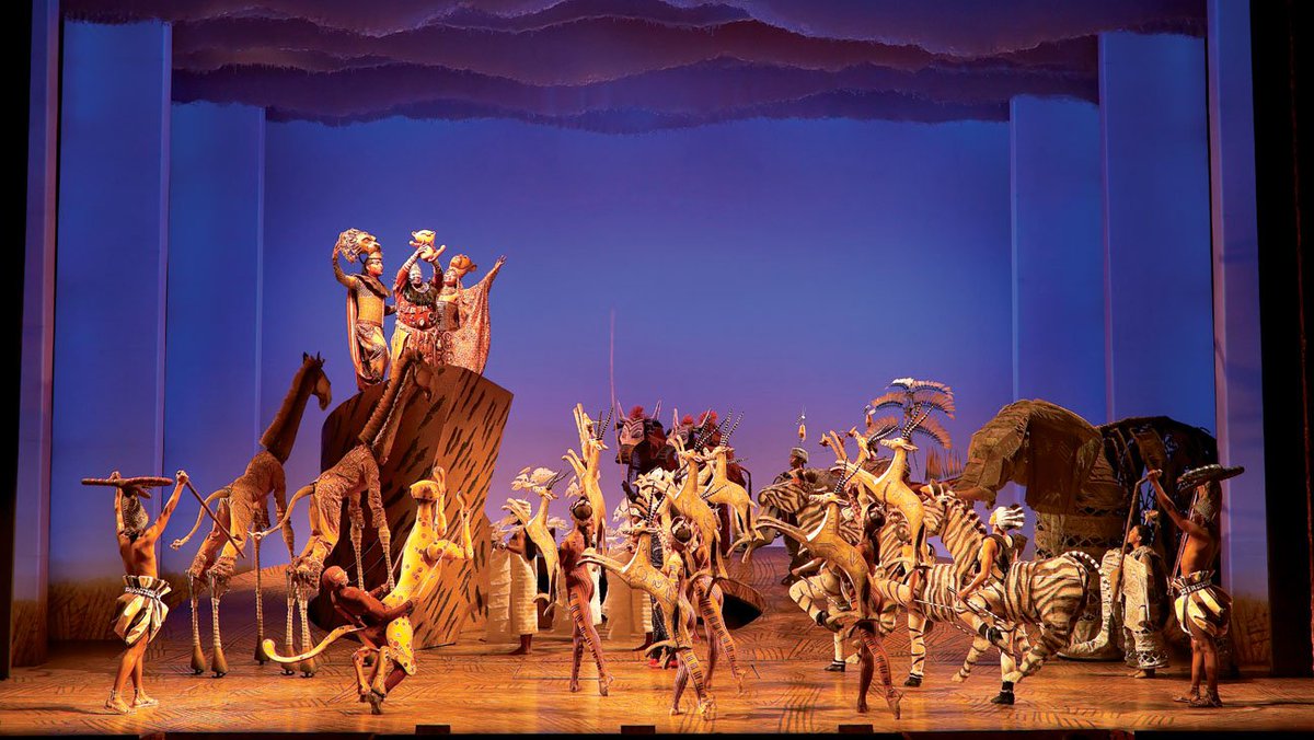 THR's tweet image. Broadway's Christmas-week haul falls short of 2014 high, but a hefty 18 shows top $1 million thr.cm/BdfbW8
