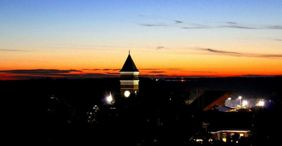 wheninclemson's tweet photo. We see your photography skillz @propercugent. 

This is the Blue Ridge yawning it's greatness. #wheninclemson https://t.co/S1RH0CIHtg