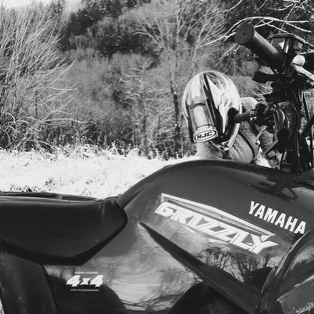 melanieheppner's tweet photo. Little Rip #quads #riding #dirty #snow #hot #funtimes #funtimeswithfriends https://t.co/JDGwIIEekT
