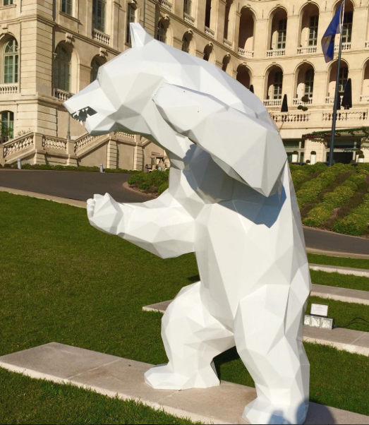 LAfunnyzoo's tweet photo. #Funnyzoo #bigbear #polarbear #streetart #intercontinental #newyear #marseille #LosAngeles2016 #ComingSoon https://t.co/13NZWtEZNf