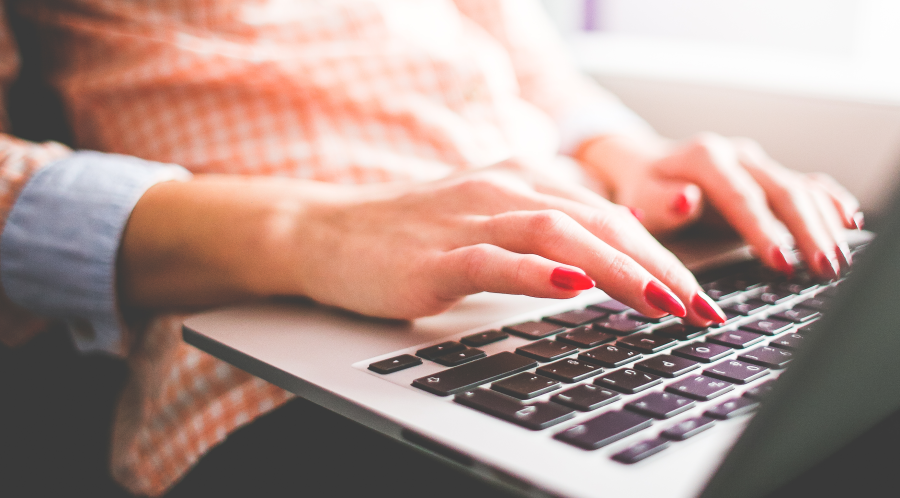 wecanmag's tweet photo. If you want results, avoid using these 10 far too-common words in your homepage ASAP. https://t.co/xbvPrAAYQc https://t.co/jZBNVbK4OD
