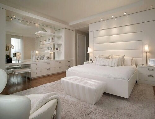 roleplayqs's tweet photo. 29. How would you redecorate your room? https://t.co/TkGSyA4UjA