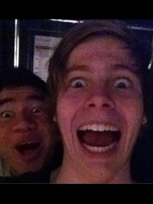 5SOS_Musics's tweet photo. oh God https://t.co/5N94xBprku