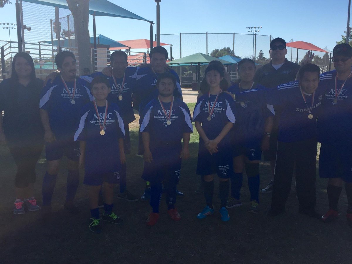 afweeks's tweet image. Fall games.  Such a great time.  Should of taken more pictures