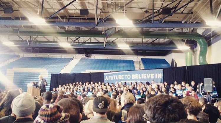 People4Bernie's tweet image. This campaign is about millions of people standing together. No we're not going to hate each other. We #FeelTheBern