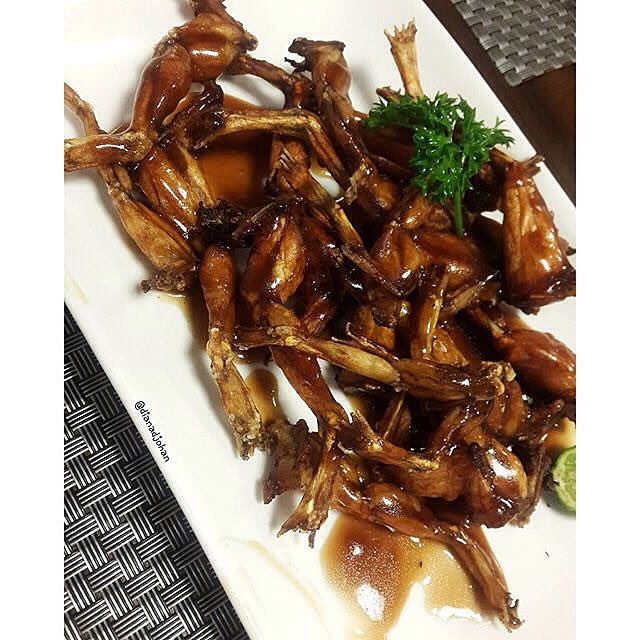 What do you need to make a leap from hungry to fulfilled and satisfied? #JunNjan's #delicious Fried #Frog Legs! 😘🐸