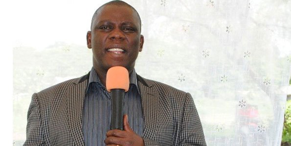 MwananchiNews's tweet photo. RC awaonya wakuu wa shule https://t.co/HO9hY1SkND https://t.co/KV1w2DO7dM