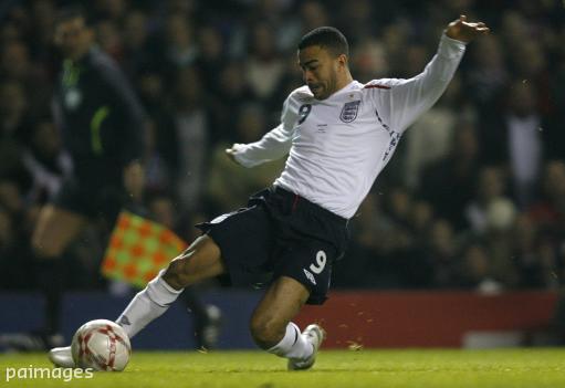 Happy Birthday to former and midfielder Kieron Dyer, 37 today 