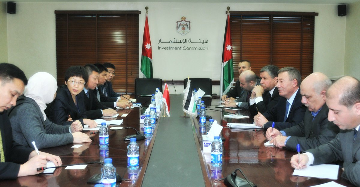 مذكرة تفاهم بين الاستثمار والمعارض الصينية لتنفيذ مشاريع تم توقيعها خلال فعاليات معرض الصين والدول العربية 2015