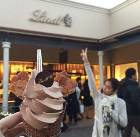 MAINEnatics_CEB's tweet photo. Jusko, naglalaway ako sa ice cream. -E #ALDUBFLASHBack2015 https://t.co/pCNJVfY7MC