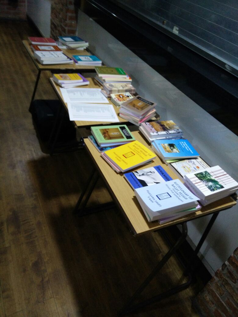britgo's tweet image. Books for sale #logc