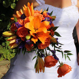 LdnWeddingPros's tweet photo. Today on the blog '8 things to consider when you choose your wedding florist' by Rosemary… https://t.co/zhOE22wOBF https://t.co/EcpjtMrLui