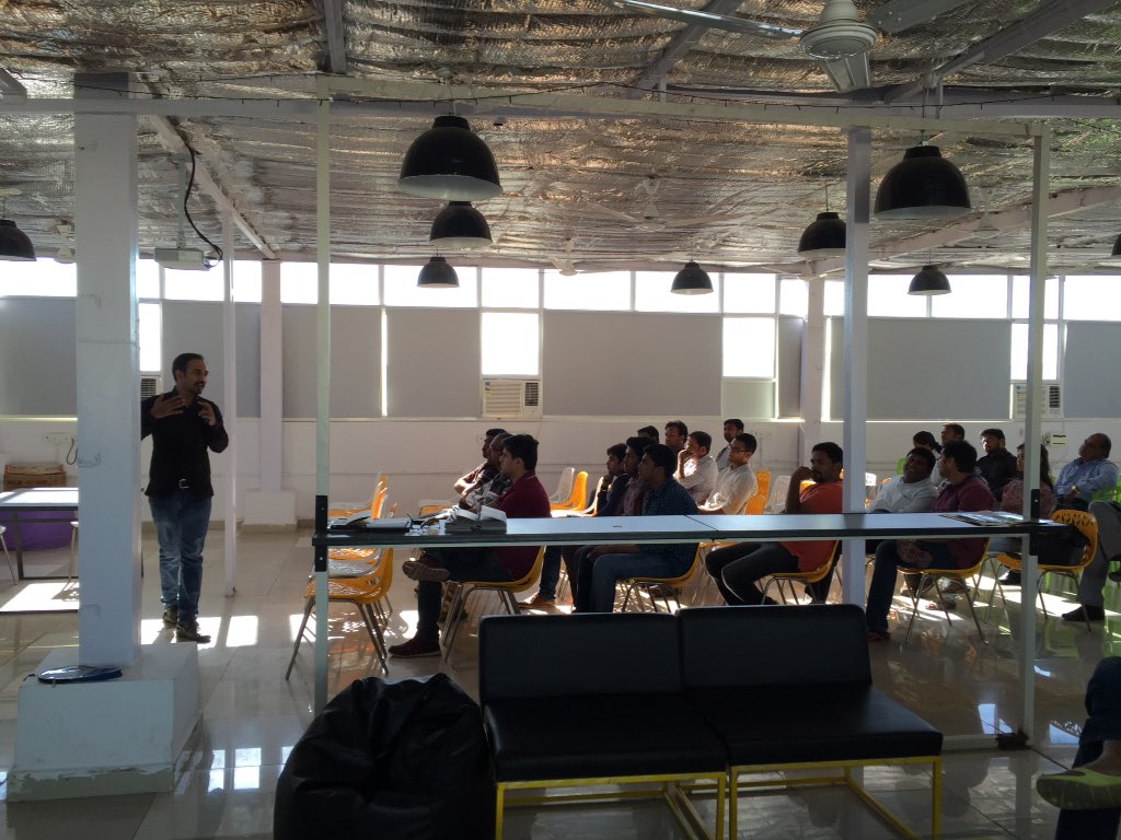 teztalks's tweet image. #Kick #Start your #Business by @nanditasethi1 @NinjaGandhi | Partners @91springboard #Hyderabad | #Venture #Startup