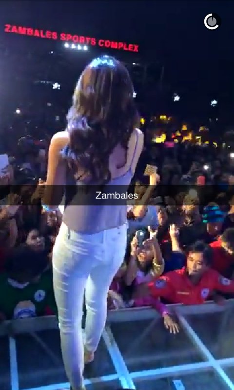 absoLettely's tweet image. Nakakatuwa naman ang reception ng mga taga Zambales kay Kimmy oh!👍👍💕
#KimChiuInZambales #Sayawitan