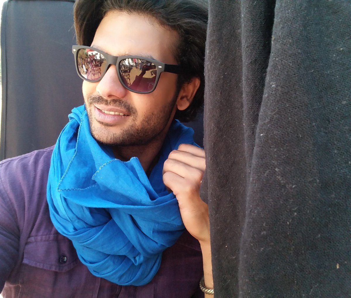 vishalsingh713's tweet photo. Pyaar ka zaayaka ek baar zarur chakhe,prantu ye dava bachho k pahuch se door rather.@AndTVOfficial,@vishal_singhFC https://t.co/8M5jckRyvP