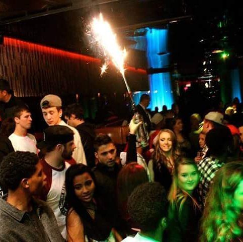 ThriveNightClub's tweet photo. #thrivedallas Thrive Nightclub #instagood #love #turnup #igers  #instagold https://t.co/3nRX6Ra7rp https://t.co/WfYfUByOR3