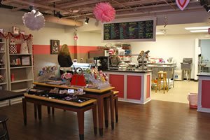 GenevaIL's tweet photo. Take a "Taste of @SweetNatalies" during #GenevaRestaurantWeek. https://t.co/eVyuXHF6PV https://t.co/UVqSDz1hTf