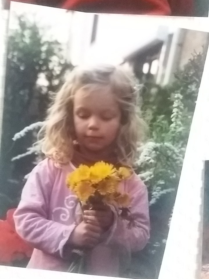 trblinthepool's tweet photo. Tagged by @RenasNeck #FetusUltraViolets https://t.co/QHFNM3zjjf
