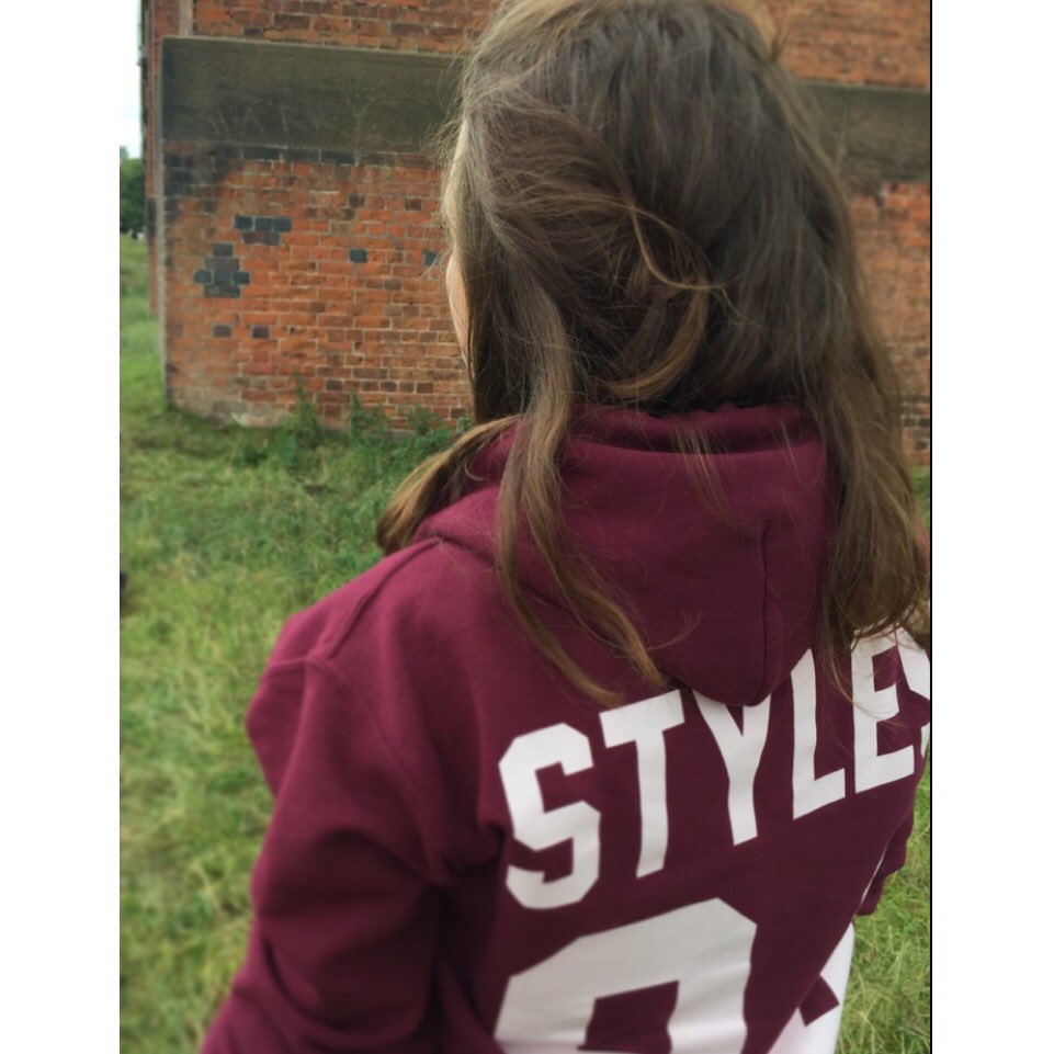 whateveralena's tweet image. Whenever you might or might not be reading this, I hope you're happy &amp;amp; healthy. @Harry_Styles 
All my love to you!💘