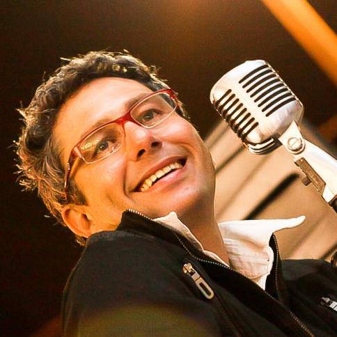 phnoficial's tweet photo. @braisoss estará presente hoje no phn contando um pouco do seu testemunho e cantando para nós. Vai ser bom demais... https://t.co/eRMofYyQmR