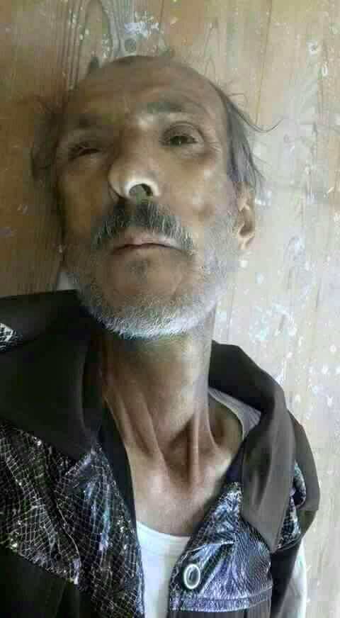 MousaAlomar's tweet photo. الرجل الذي عرض سيارته للبيع مقابل بعض الأرز وحليب الأطفال في مضايا المحاصرة  مات جوعاً ,,, #قهر https://t.co/DjEURvxcwQ