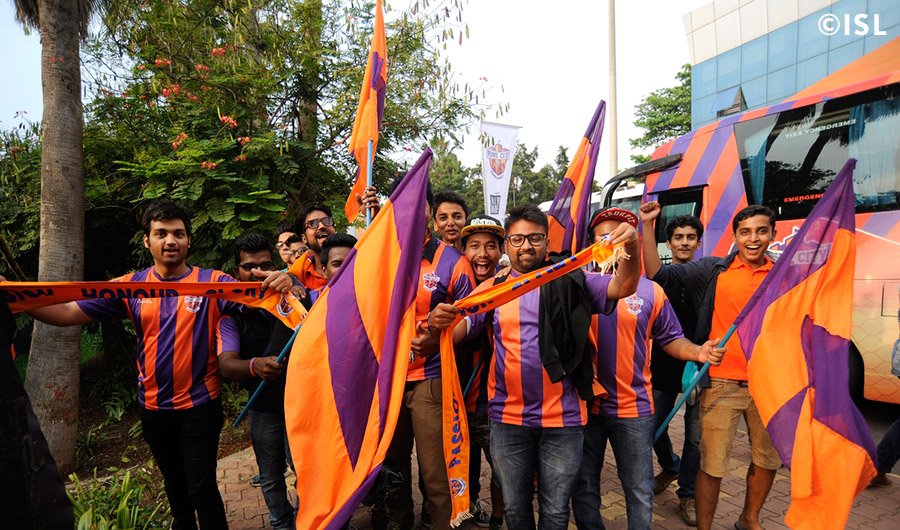 IndSuperLeague's tweet photo. Take a look at our gallery of the best @FCPuneCity fan images: https://t.co/rNc1toNvwI #FCPCRewind #LetsFootball https://t.co/tSFo4v5n6k