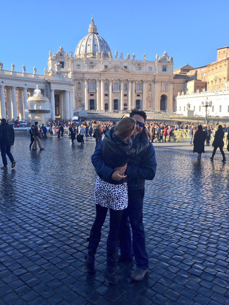 marilize8's tweet image. #vatican #smallestcountry #vaticancity #rome #italy #eurotrip #winter #holiday #vaticanmuseum #italianstyle