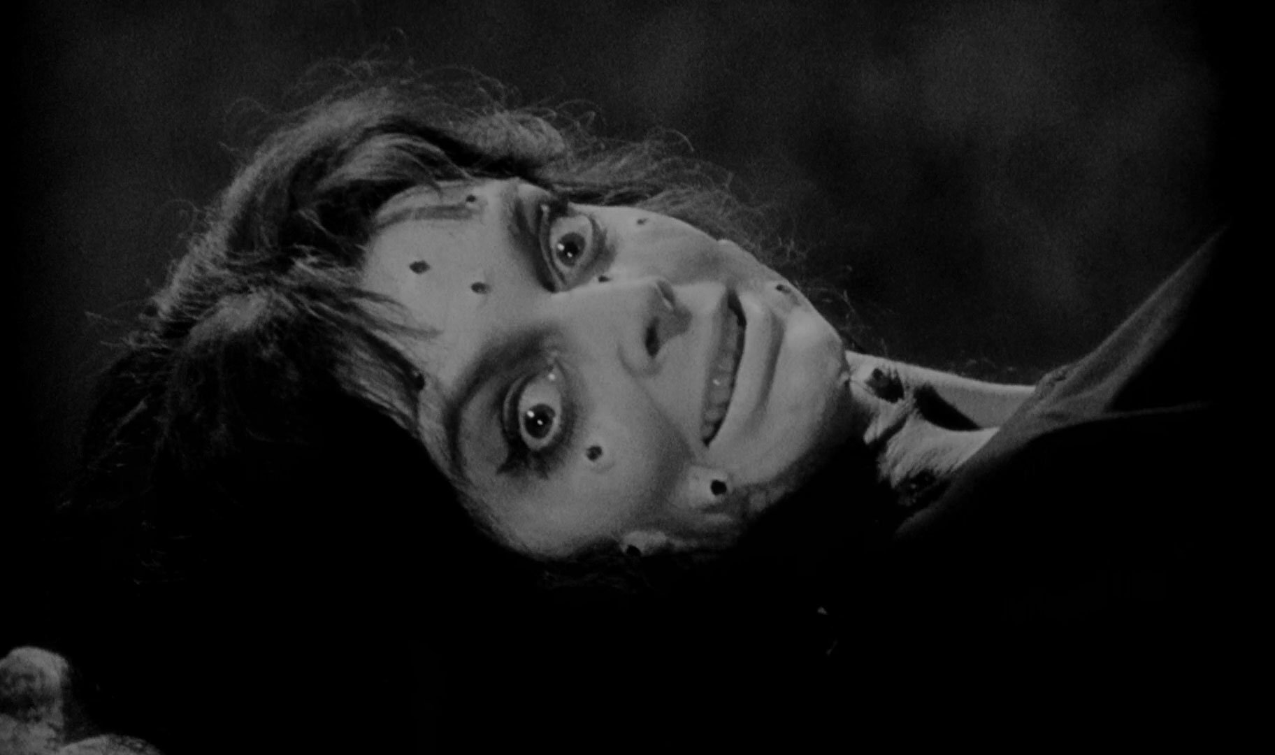  SHOCK celebrates the birthday of Barbara Steele! Long may she rule! Happy \"Steele\" Day! 