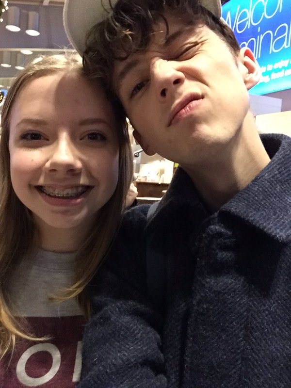 rttyourgoals's tweet photo. Connor Franta and Troye Sivan https://t.co/ldRxEYpDaS