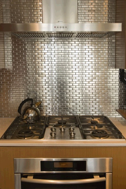 SusanJablon's tweet photo. #stunning look, #flawless finish, #easy upkeep. 
#stainlesssteel #beautifulbacksplash #tile #kitchen #interiordesign https://t.co/LsB9x43irj