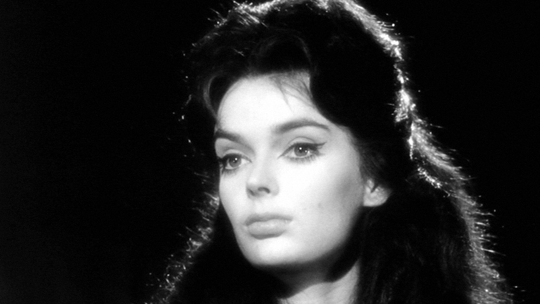 Wishing Barbara Steele a very Happy 78th Birthday.
Seen here in Black Sunday (1960). 