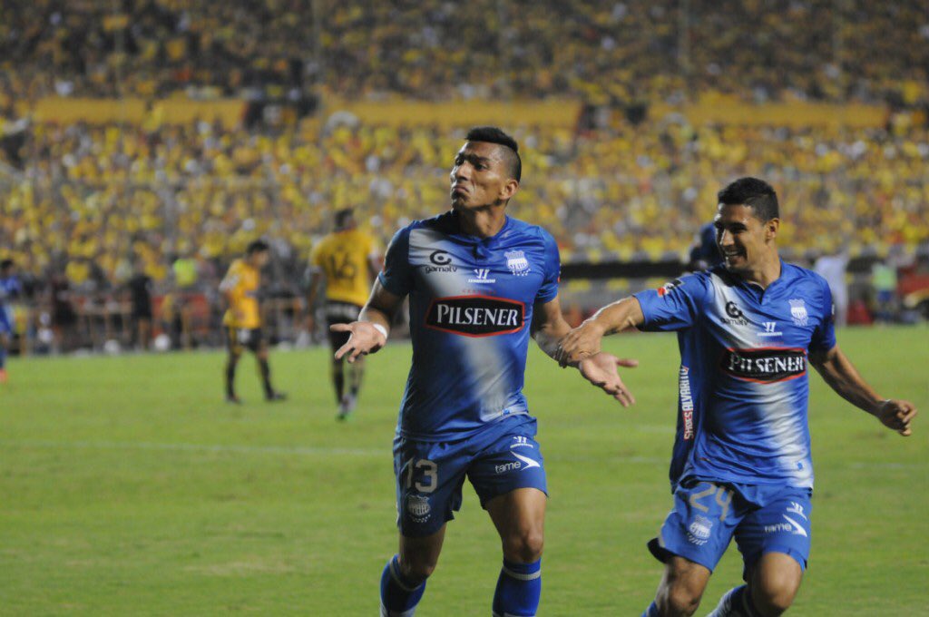 SomosEmelecGers's tweet photo. Bicampeón en tu cara
Tricampeón en tu cancha

El resto que lo cuenten como quieran... https://t.co/hpWKWOxaej