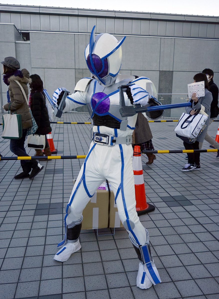 仮面ライダーサイガ　コスプレ　1/1 アトラク 仮面ライダーカイザ アトラク 1/1 コスプレ - メルカリ