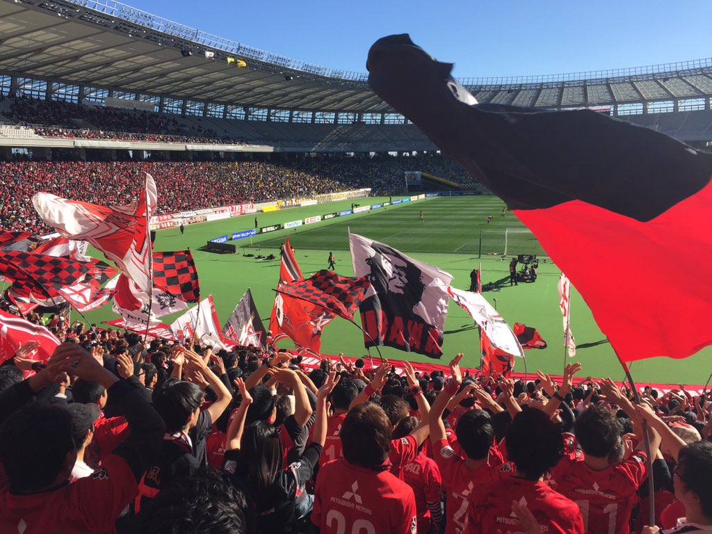 pontareds's tweet photo. レッズの応援ほんとにすき https://t.co/cbLp2Pq80f