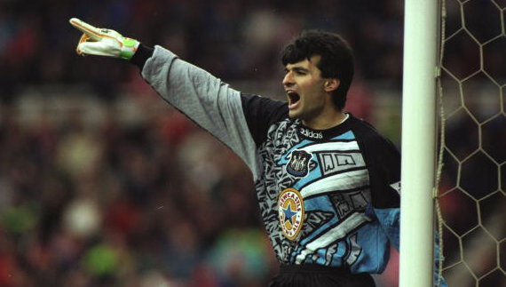BBCSport's tweet photo. Former Newcastle United goalkeeper Pavel Srnicek has died at the age of 47.

https://t.co/ANdOs7p9rT #NUFC https://t.co/2Zh1hJug26