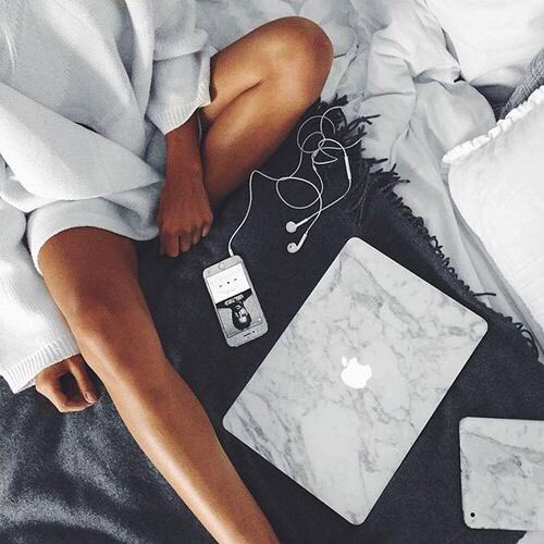 colorsof5sos's tweet image. calum // light grey