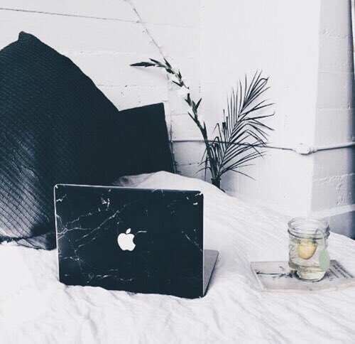 colorsof5sos's tweet image. calum // light grey