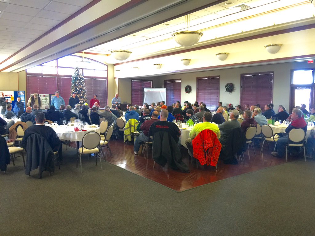 JULIE1call's tweet photo. Great #ContractorBreakfast in Decatur IL today! For more dates &amp; locations https://t.co/VtRrtvkd27 #NIPA #Call811 https://t.co/Qd9zFH1Pkc