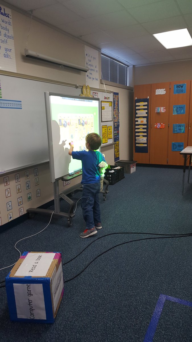 Amanda_Norwood_'s tweet image. Interactive alphabet lessons #gettingtechy #ABawesome @CFISDKeith