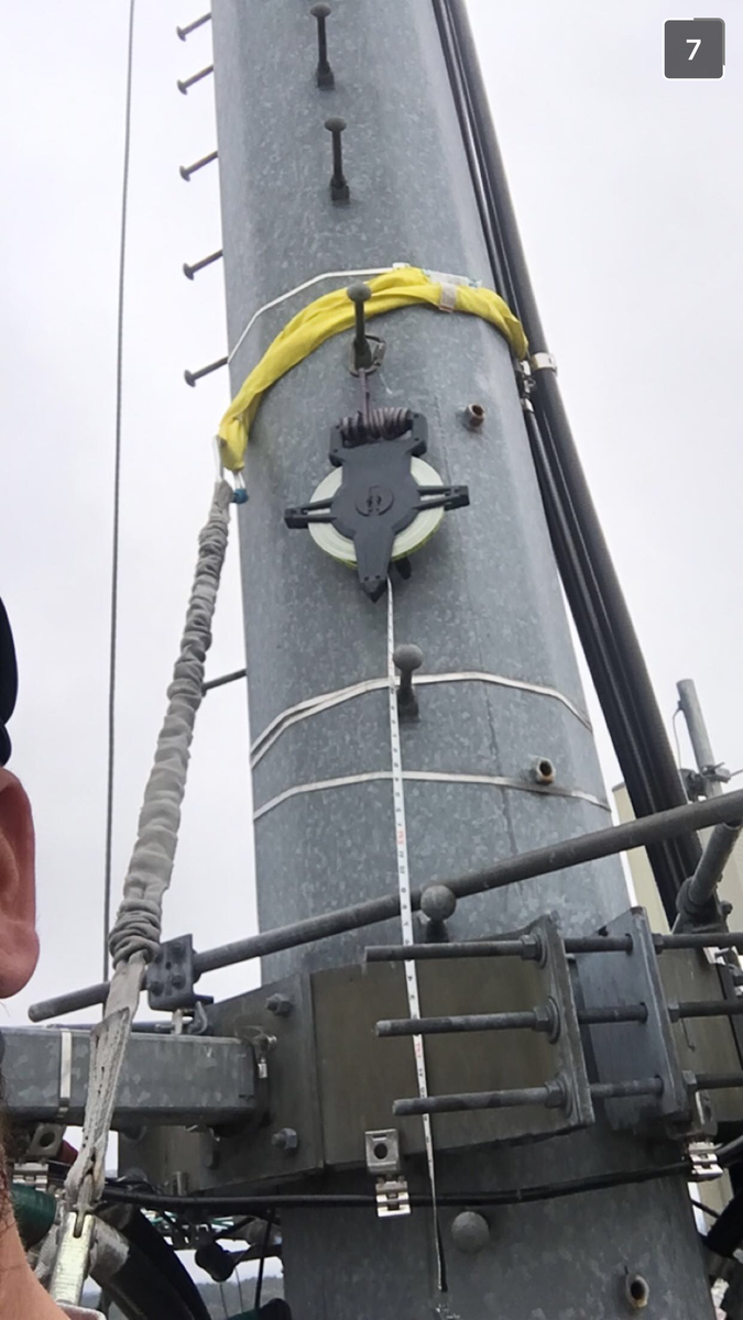 HubbleFamilies's tweet photo. #TiedOffTuesday Show us your 100% tie off! #telcomnation #towerclimber #climbhigher https://t.co/fmpa8G71dW