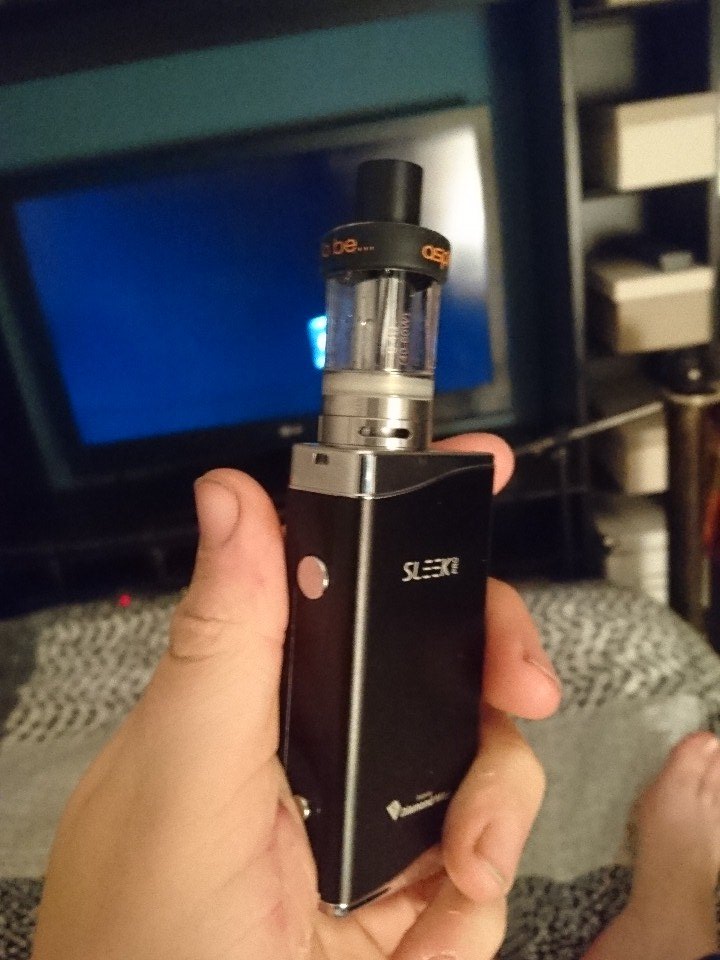Alan_COYI's tweet photo. @VapersDaily #handcheck thanks guys https://t.co/zISnL4EvrO