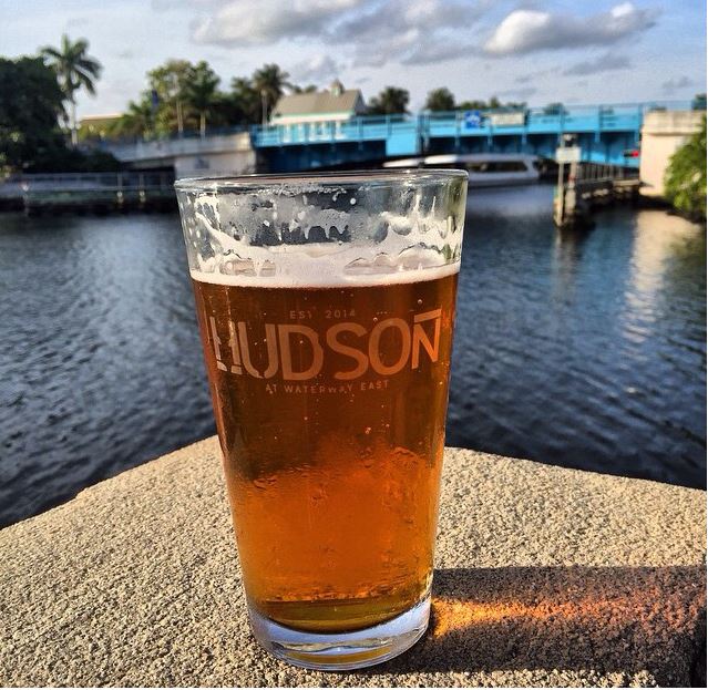 HudsonDelray's tweet photo. Let's get social, Delray! 2 for 1 on select draft beers, house wines, and select spirits. #HudsonDelray https://t.co/HLbvcWJTaA