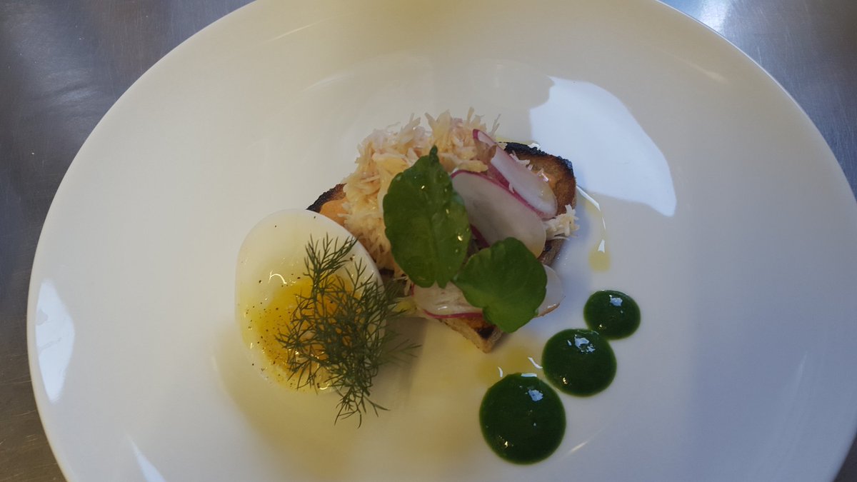 chefjameskelly's tweet photo. Devon crab, watercress, duck egg &amp; radishes @HollandSt https://t.co/UvJ5590si8