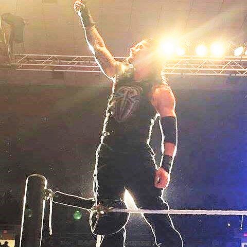 LeeshaNDessy's tweet photo. #Roman #NothingWillStopHim #2WM32! @WWERomanReigns @romanreigns568 @TheDeannAmbrose @airstream52 @shady926 @HandyRed https://t.co/AjVrE1p6SO