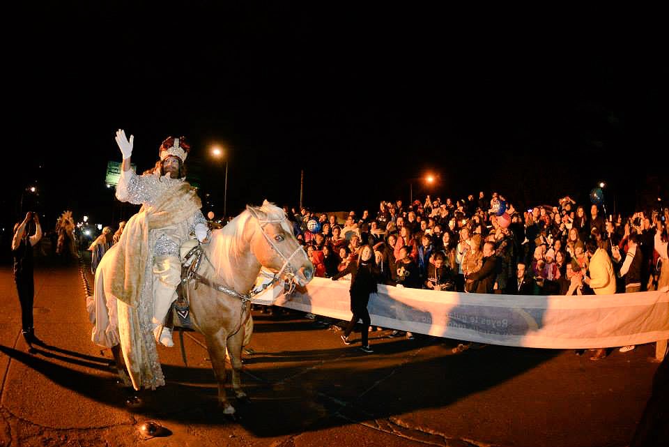DSIrapuato's tweet photo. ¡Ya vienen los Reyes Magos! Hoy a partir de las 7:00pm podremos disfrutar de la majestuosa #CabalgataDeReyesIrapuato https://t.co/tNlXPg5f8h
