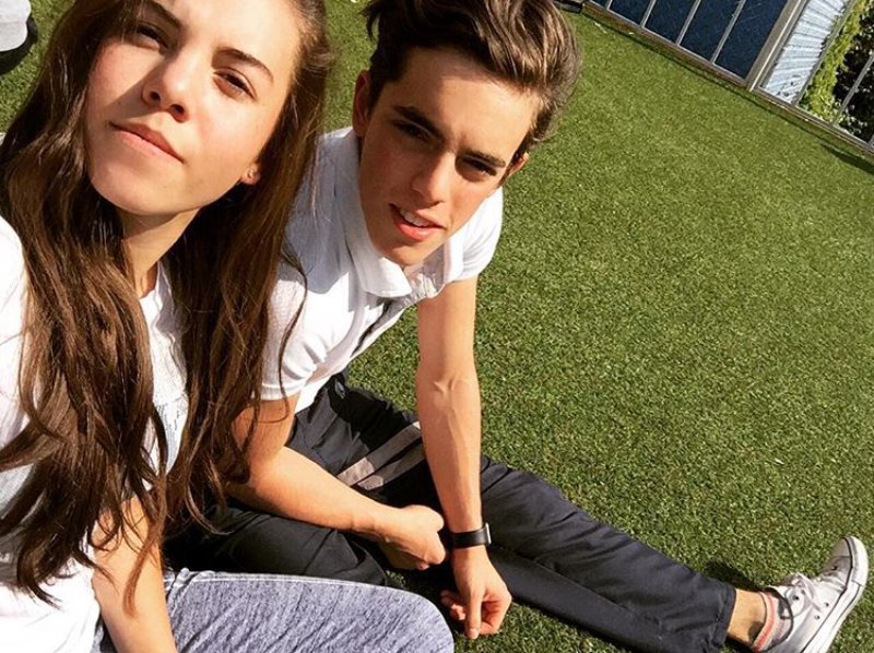 Ceciliners's tweet image. Un nuevo comienzo 🙈👫💕 @Ceci_Flores @sebastian_isla